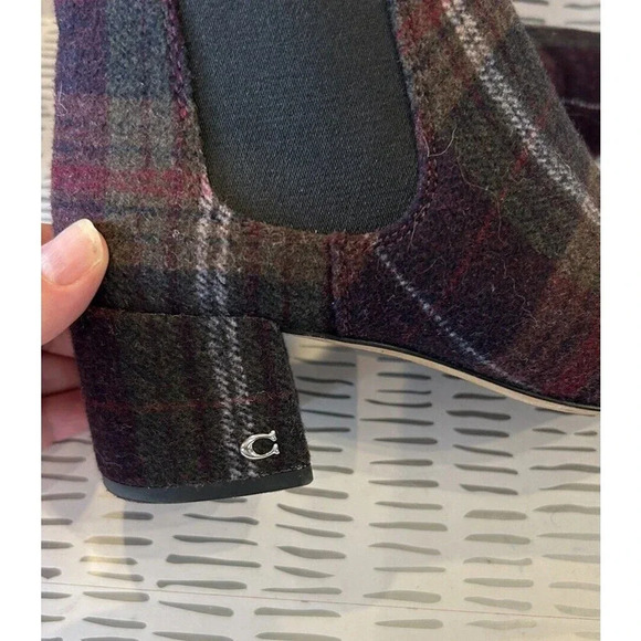 Coach  Tia Wool Plaid Print Green Bootie Pull On Ankle Boots Womens Size‎ 7 - Picture 6 of 9